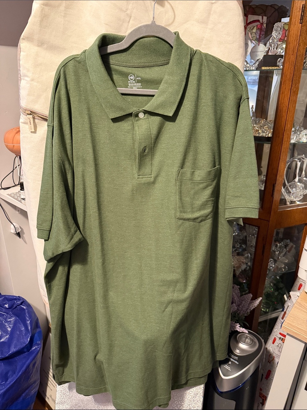 Men's Olive Green Pocket Polo Shirt — Casual Comfort